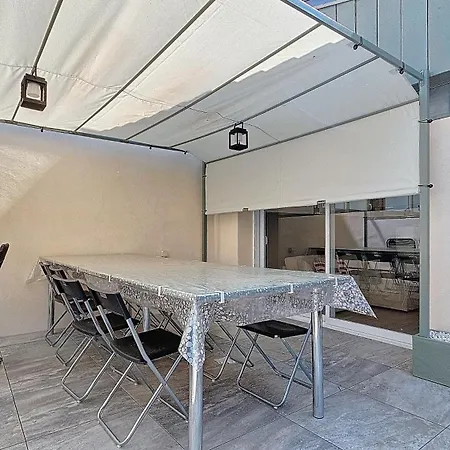 Du Theatre, Avec Ou Sans Апартаменты Мулен