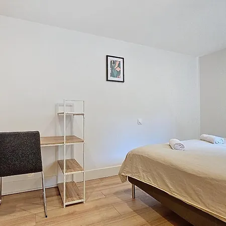 Apartment Du Theatre, Avec Ou Sans