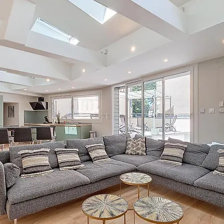 Du Theatre, Avec Ou Sans 穆兰