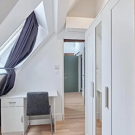 Apartment Du Theatre, Avec Ou Sans Moulins (Allier)