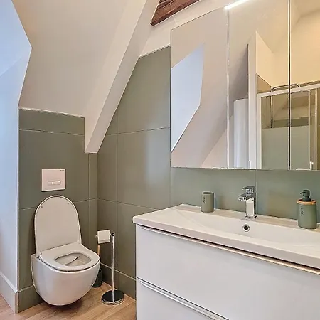 Du Theatre, Avec Ou Sans 穆兰