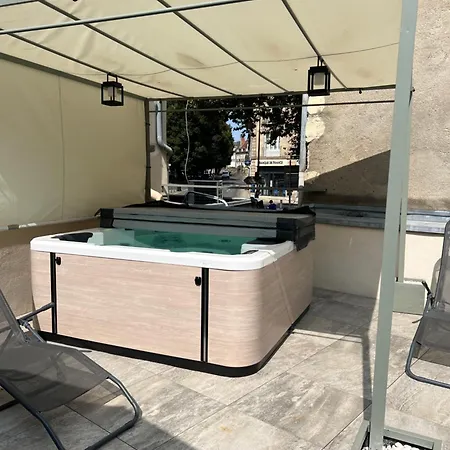 Du Theatre, Avec Ou Sans *