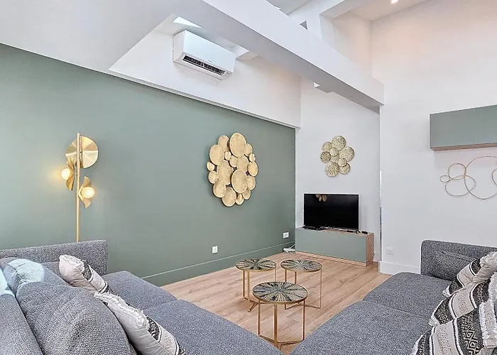 Du Theatre, Avec Ou Sans *