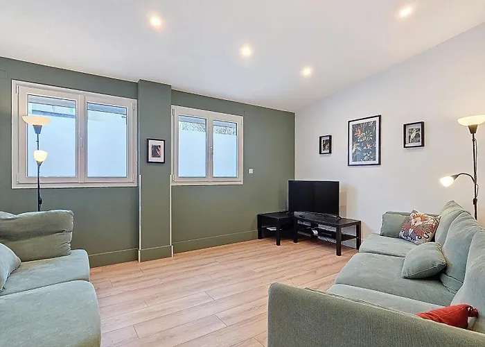 Du Theatre, Avec Ou Sans *