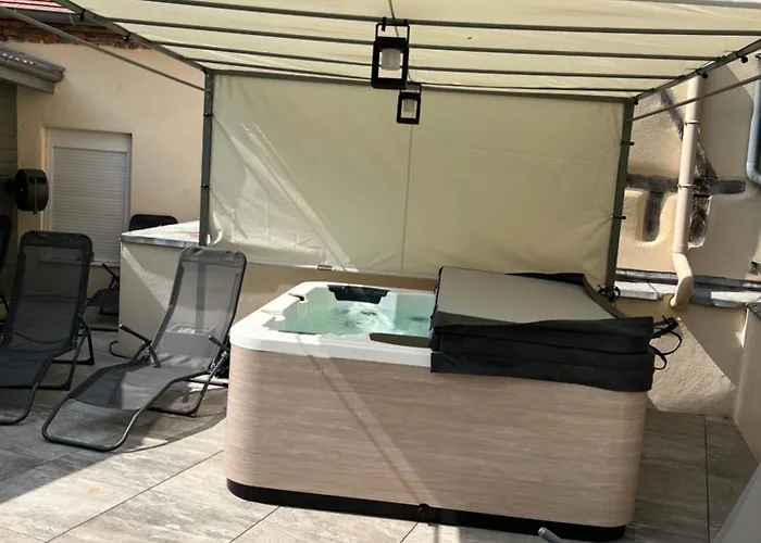 Du Theatre, Avec Ou Sans Apartment